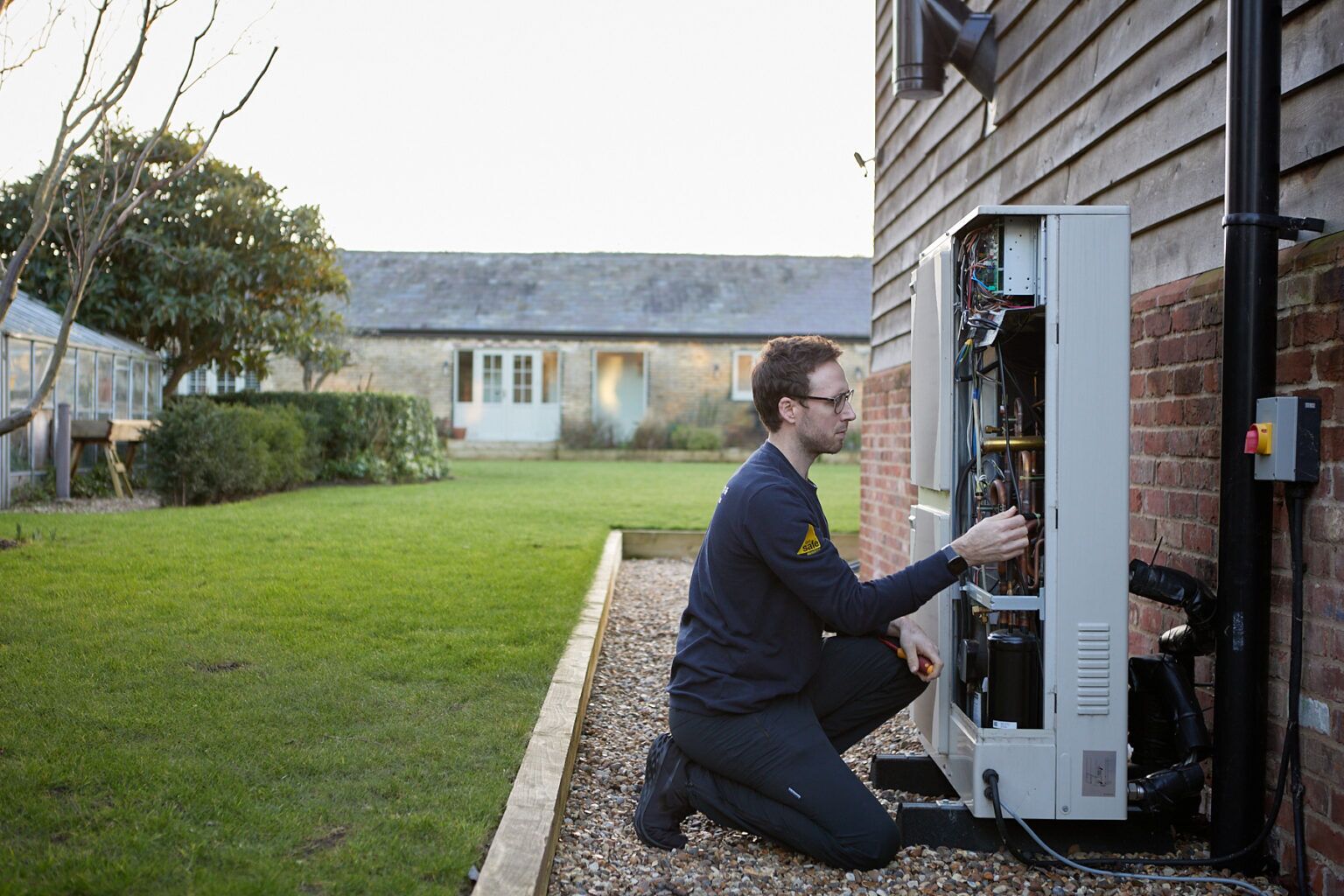 Hisense Heat Pump Review 2026: Pricing, Pros & Cons | Guscott Heating ...